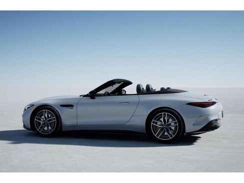 New 2025 Mercedes-Benz SL 55 AMG 4MATIC image 32