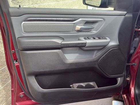 Used 2020 RAM 1500 Big Horn AWD/4WD image 7