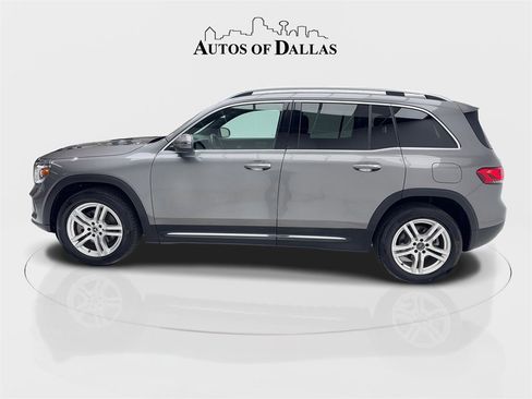 Used 2020 Mercedes-Benz GLB 250 w/ Premium Package image 6