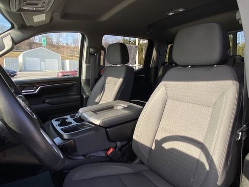 Used 2024 GMC Sierra 1500 SLE w/ Preferred Package image 14