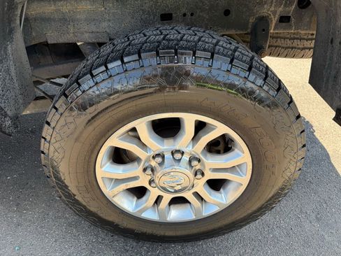 Used 2016 RAM 2500 Laramie image 12