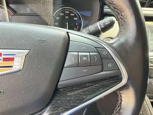 Used 2022 Cadillac XT5 Premium Luxury w/ LPO, Floor Liner Package AWD/4WD image 26