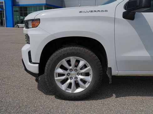 Used 2020 Chevrolet Silverado 1500 Custom w/ Trailering Package AWD/4WD image 11
