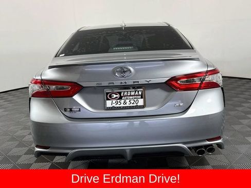 Used 2020 Toyota Camry SE FWD image 22