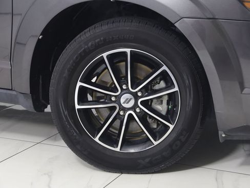 Used 2018 Dodge Journey SE w/ Popular Equipment Group FWD image 14