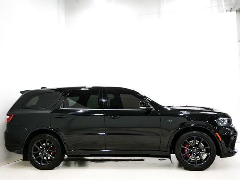 Used 2022 Dodge Durango SRT w/ Premium Interior Group AWD/4WD image 5