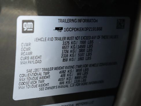 Used 2023 Chevrolet Silverado 1500 LT image 37