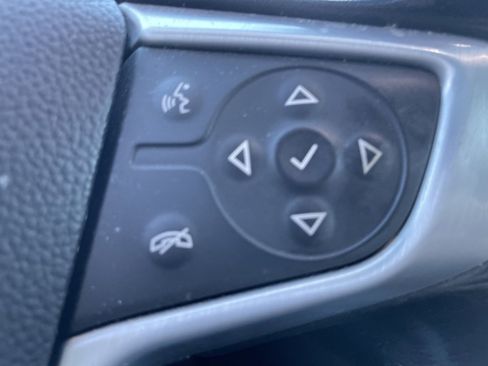 Used 2019 GMC Terrain SLT image 10