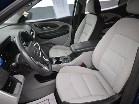 Used 2023 GMC Terrain SLE w/ Driver Convenience Package FWD image 24