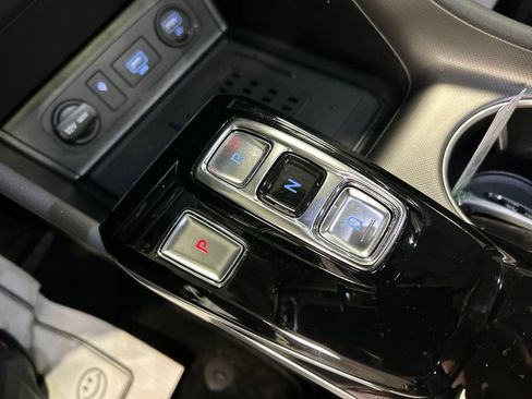 Used 2022 Hyundai Sonata Limited image 18