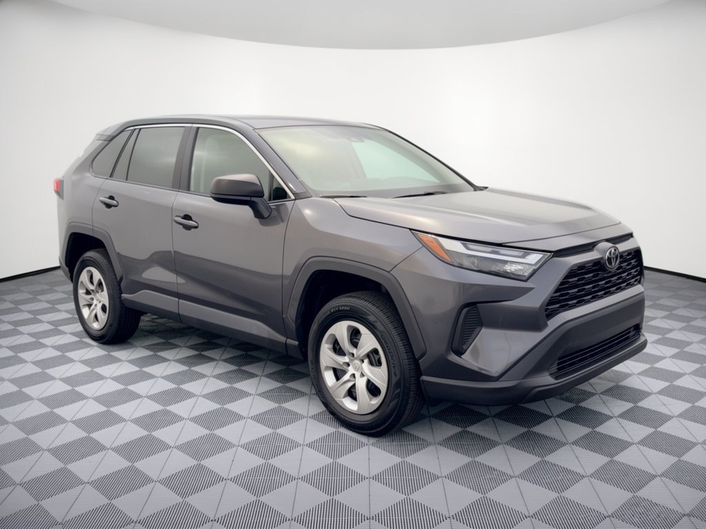 Certified 2023 Toyota RAV4 LE FWD image 7
