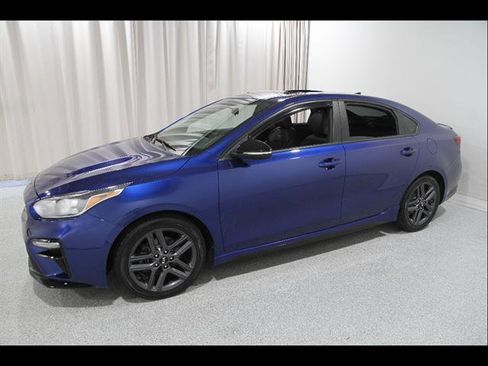 Used 2020 Kia Forte GT-Line FWD image 3