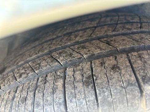 Used 2008 Mercury Sable Premier image 8