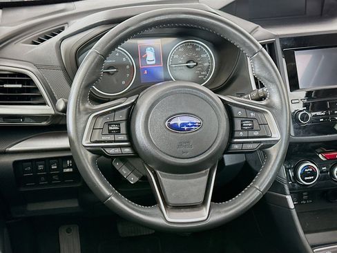 Used 2023 Subaru Forester Premium AWD/4WD image 18