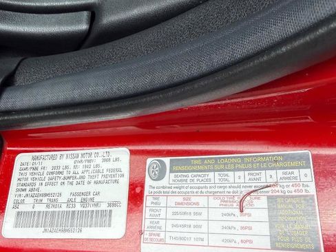 Used 2011 Nissan 370Z Coupe RWD image 15