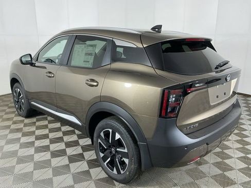New 2026 Nissan Kicks SV w/ SV Premium Package image 5