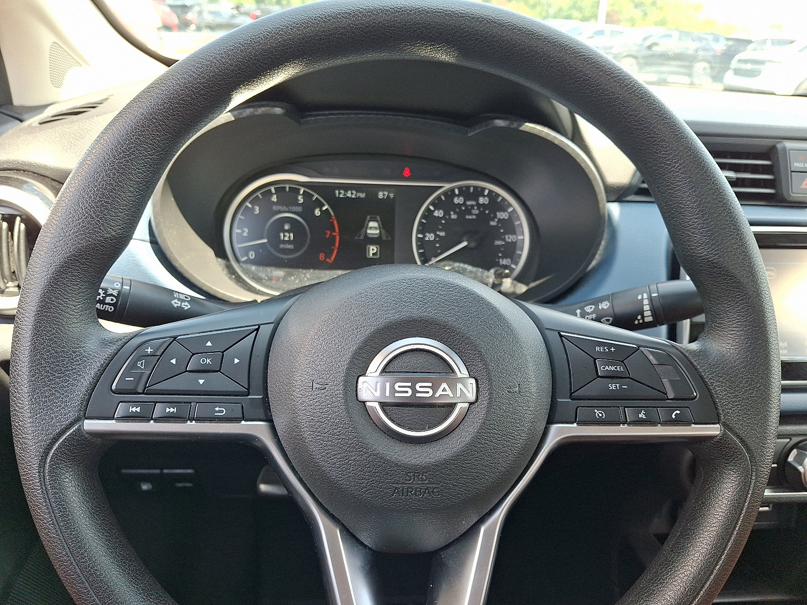 Used 2025 Nissan Versa SV FWD image 21