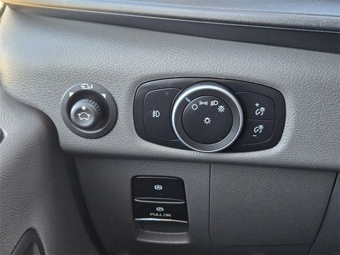 Used 2023 Ford Transit 350 XLT image 23