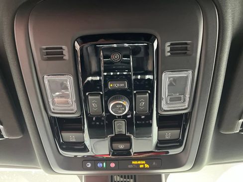 New 2026 GMC Yukon Denali w/ Sun & Power Step Package AWD/4WD image 23