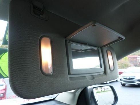 Used 2019 Chevrolet Colorado LT w/ LT Convenience Package image 23