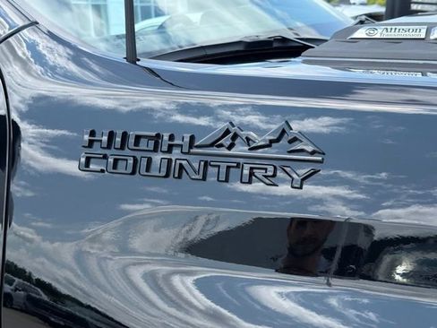 Certified 2024 Chevrolet Silverado 2500 High Country w/ Midnight Edition AWD/4WD image 30