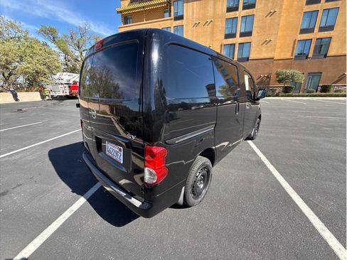 Used 2017 Nissan NV200 SV w/ Technology Package FWD image 7
