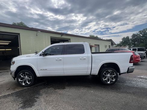 Used 2024 RAM 1500 Limited AWD/4WD image 6