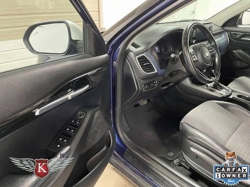 Used 2021 Kia Seltos S AWD/4WD image 11