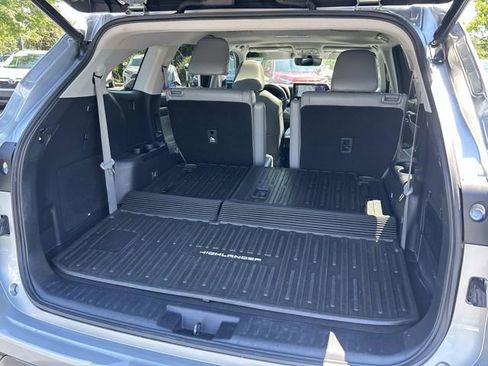 Used 2021 Toyota Highlander Limited AWD/4WD image 12