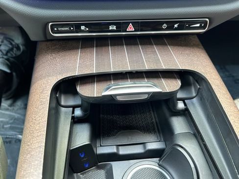 Used 2025 Mercedes-Benz E 450 4MATIC All-Terrain Wagon image 30