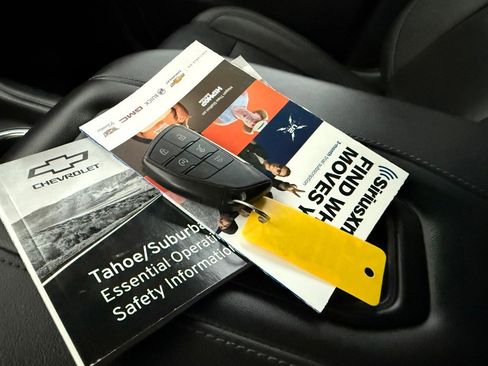 Used 2023 Chevrolet Tahoe LT image 18