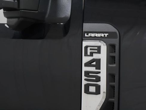 Used 2024 Ford F450 Lariat w/ Lariat Ultimate Package AWD/4WD image 32