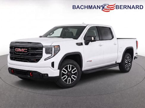 Used 2023 GMC Sierra 1500 AT4 w/ AT4 Premium Package AWD/4WD image 3