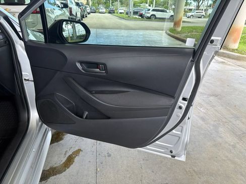 Used 2023 Toyota Corolla LE FWD image 25