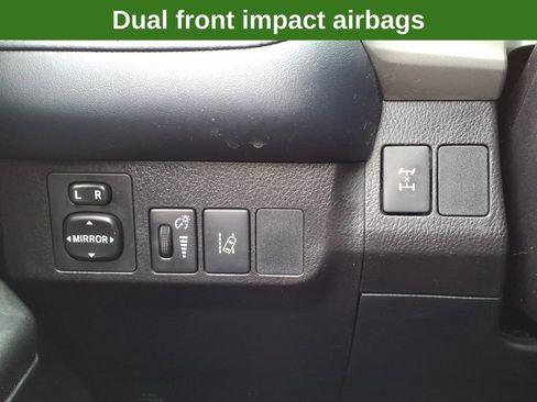 Used 2018 Toyota RAV4 XLE w/ Plus Extra Value Package AWD/4WD image 27