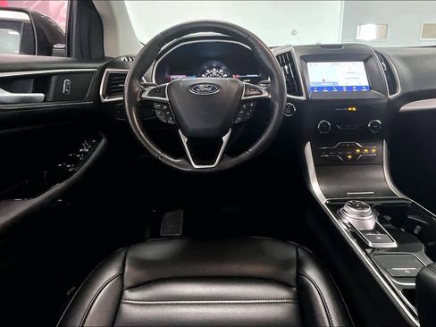 Used 2020 Ford Edge SEL AWD/4WD image 12