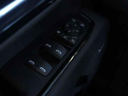 New 2026 GMC Sierra 2500 AT4 w/ AT4 Premium Plus Package image 19