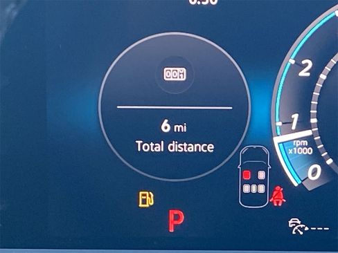 New 2026 Volkswagen Tiguan SE R-Line image 28