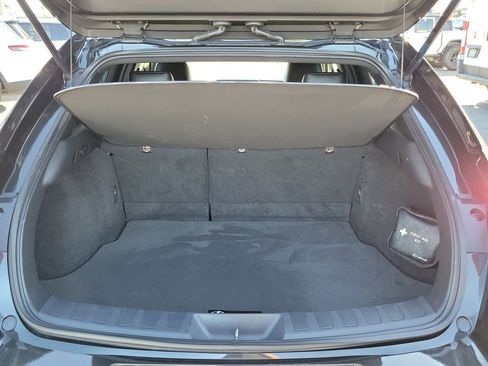 Used 2020 Lexus UX 200 image 19