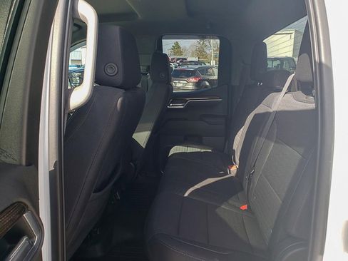 Used 2023 Chevrolet Silverado 1500 LT image 23