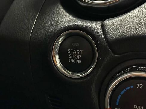 Used 2021 MAZDA MX-5 Miata RF Grand Touring RWD image 34