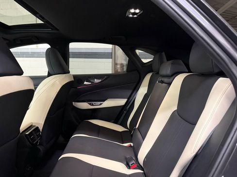 Used 2023 Lexus NX 350 AWD image 15