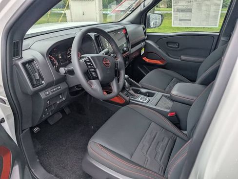 New 2026 Nissan Frontier PRO-4X w/ Pro-4x Convenience Package AWD/4WD image 14
