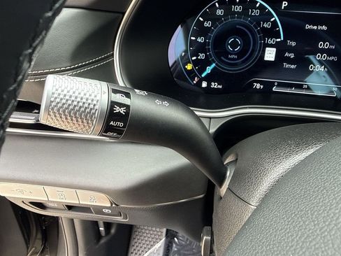 Used 2024 Genesis GV80 3.5T w/ Prestige Package image 28