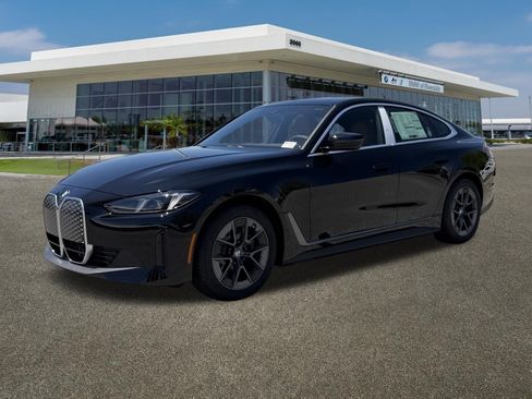 New 2026 BMW i4 eDrive40 RWD image 5