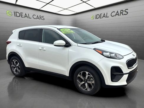 Used 2021 Kia Sportage LX FWD image 3