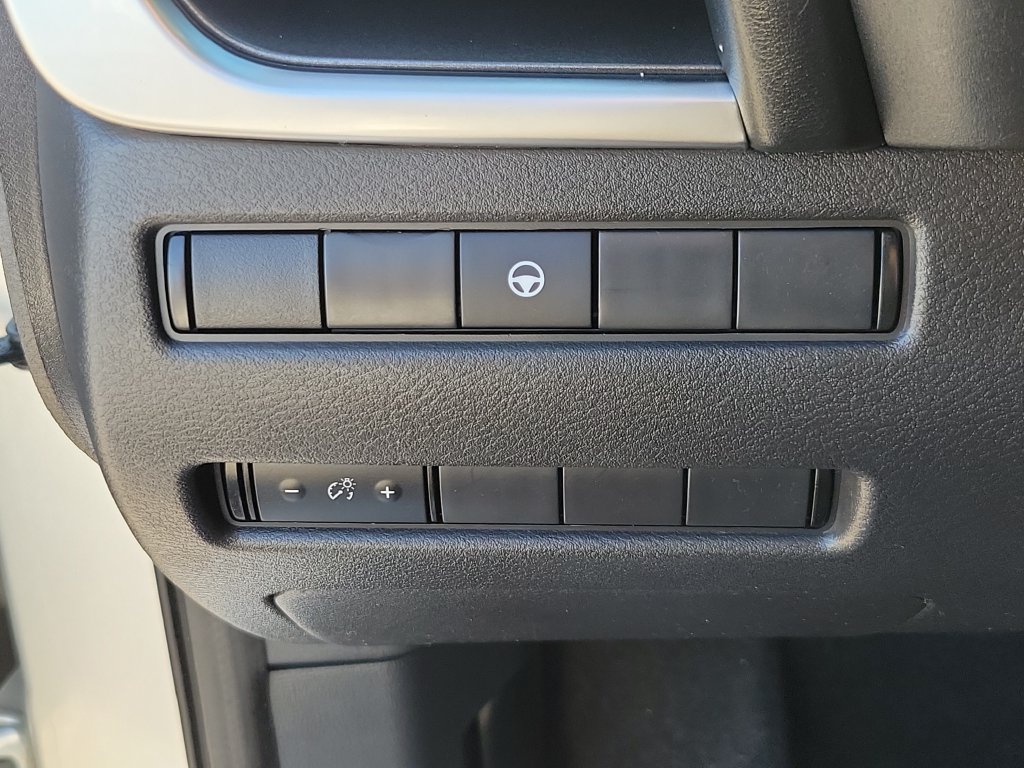 Certified 2022 Nissan Rogue SV AWD/4WD image 31