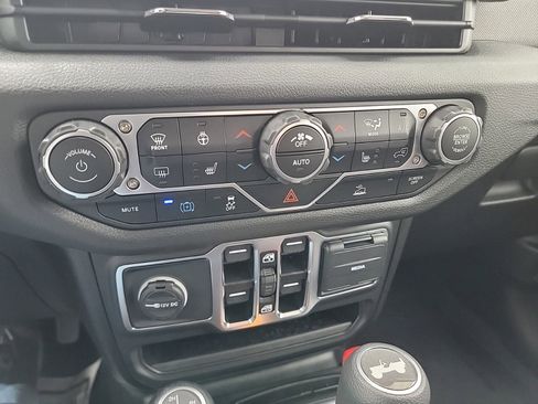 New 2025 Jeep Wrangler Unlimited Sport S 4xe w/ Convenience Group image 37