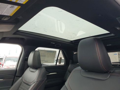 New 2026 Ford Explorer ST-Line AWD/4WD image 10