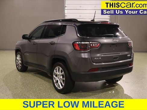 Used 2022 Jeep Compass Latitude AWD/4WD image 6